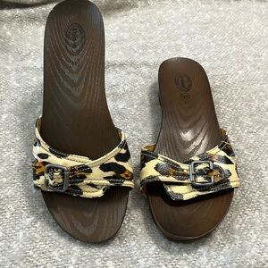 Dr Scholl’s Leopard‎ Animal Print Silver Buckle Sandals Size 11